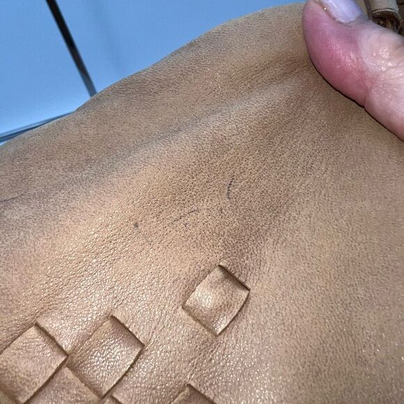 BOTTEGA VENETA Intrecciato Trimmed Nappa Shoulder Bag - Picture 13 of 16